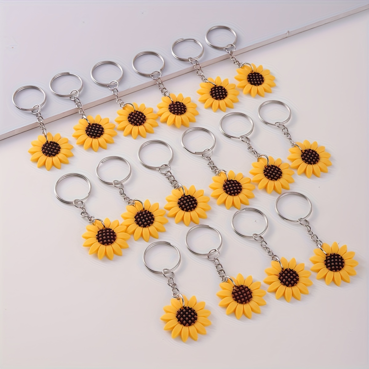 16pcs Cartoon Pvc Sunflower Keychain Set, Casual Accessories For ' Wallets/backpacks/handbags – Anniversary & Back-to-school Gift