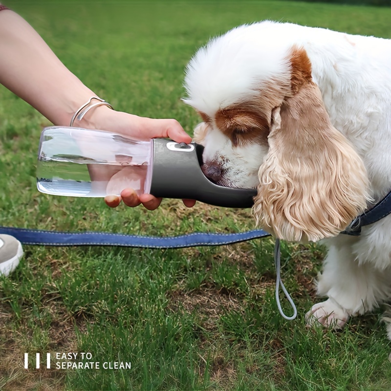 

1pc Bouteille d'eau portable pour chien, tasse d'accompagnement pour animaux de compagnie anti-fuite, distributeur d'eau pour chien pour la marche en plein air, la randonnée, les voyages