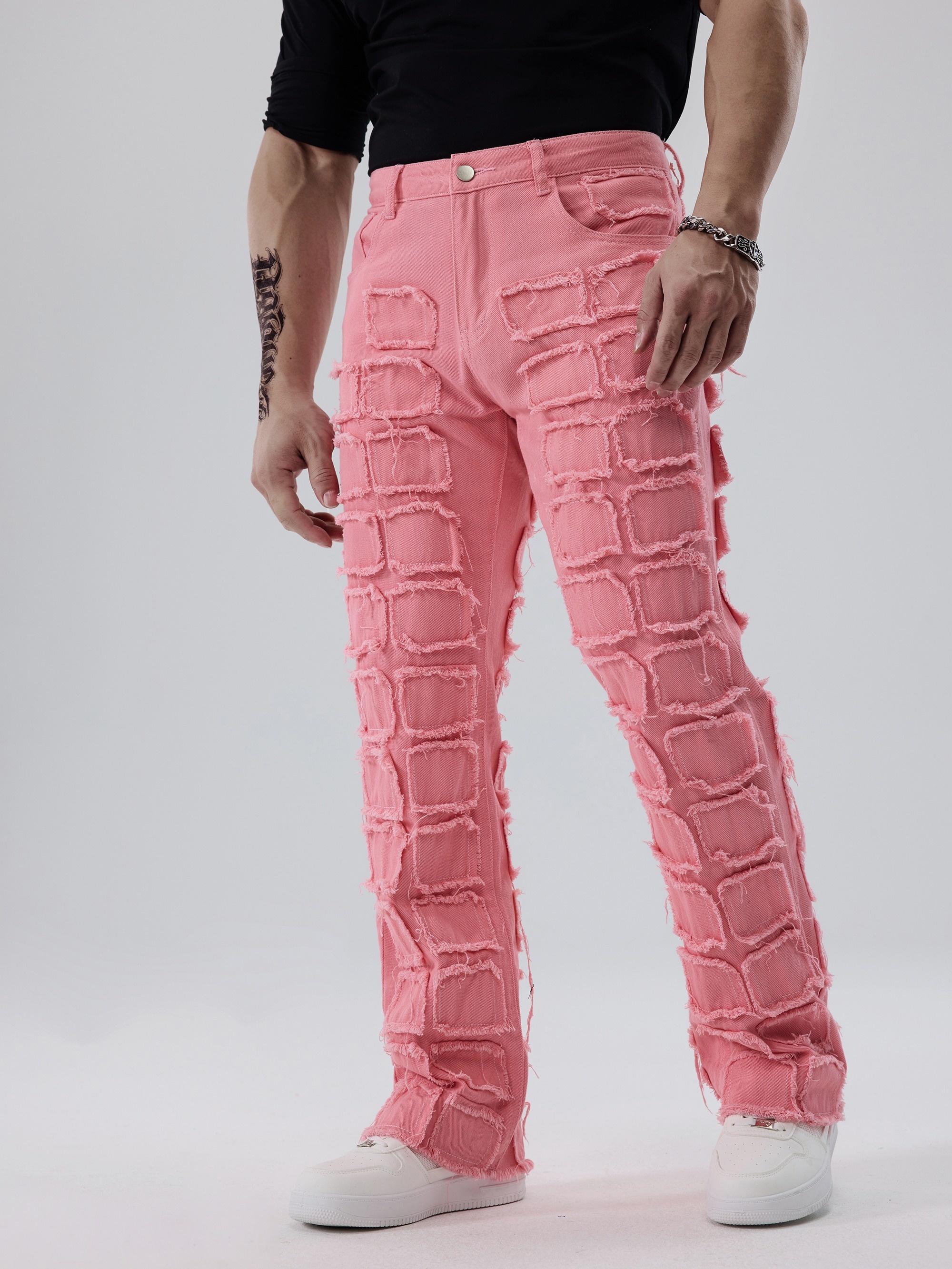 mens pink jeans sold on Temu Japan