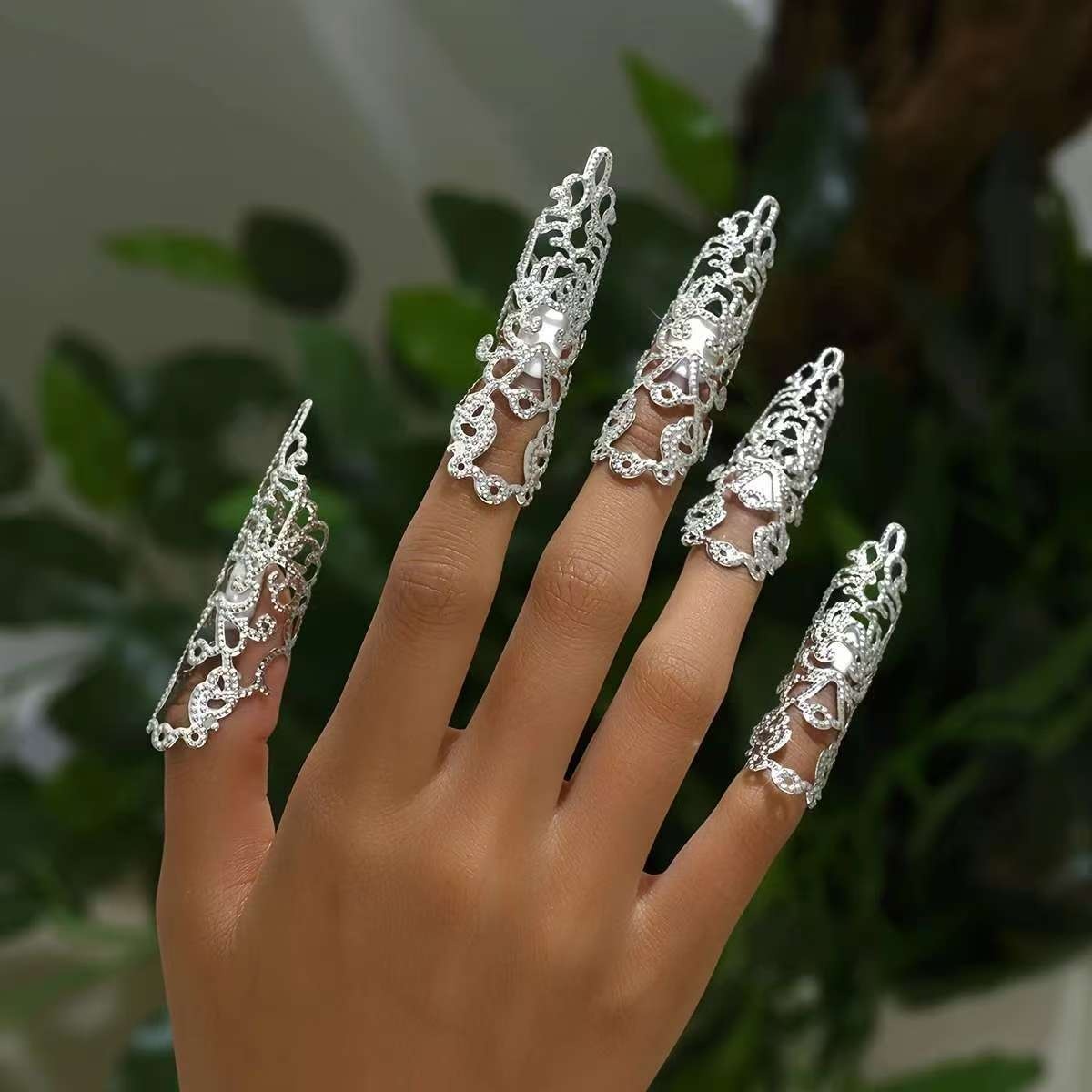 TEMU 5pcs Set Personalized Punk Retro Gothic Hollow Pattern Cone Nail Cover Ring Jewelry Halloween Gift
