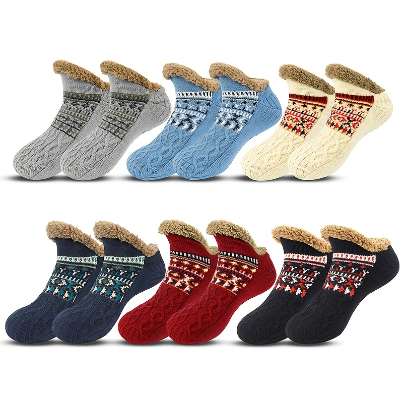 

A Pair Of Men's Indoor Socks, Featuring Gel Dots, Knitted And Fleece-lined For , For Home Use And Non-slip.