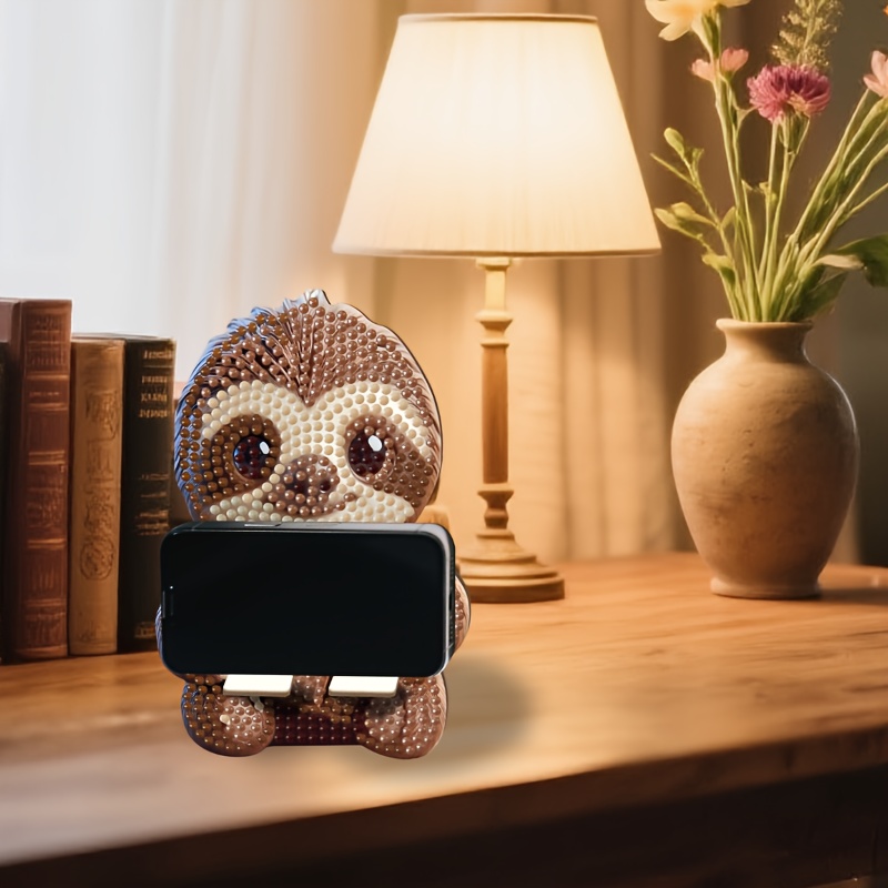 Image of 1pc Wooden Diamond Painting Phone Stand, Tree Squirrel Animal Pattern, For Home And Office Decor, Modern Minimalist Style, Easy Charging Stand | Wooden Structure, Holiday Gift