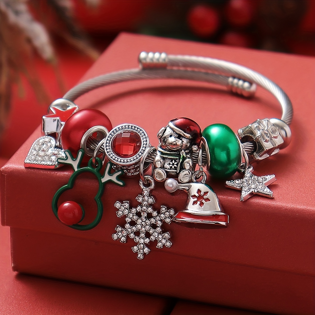 TEMU A Christmas Party Themed With Red And Green Colors Featuring Reindeer, Snowflakes, And Star Beads For A Bracelet, Made Of Stainless Steel,