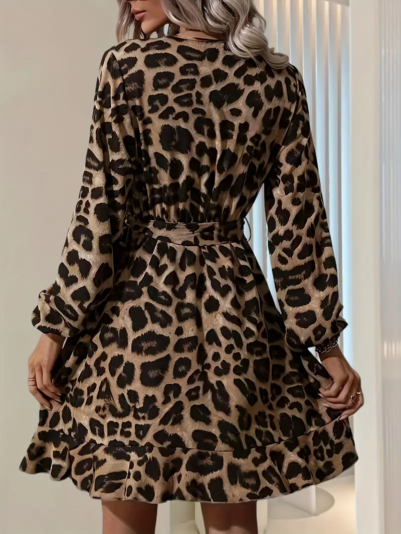 v belted hem a pattern details 2