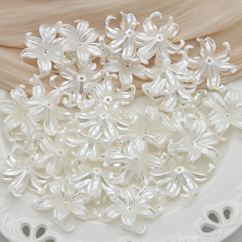 7/14pcs White Lily Flower Beads Charms for DIY Jewellery