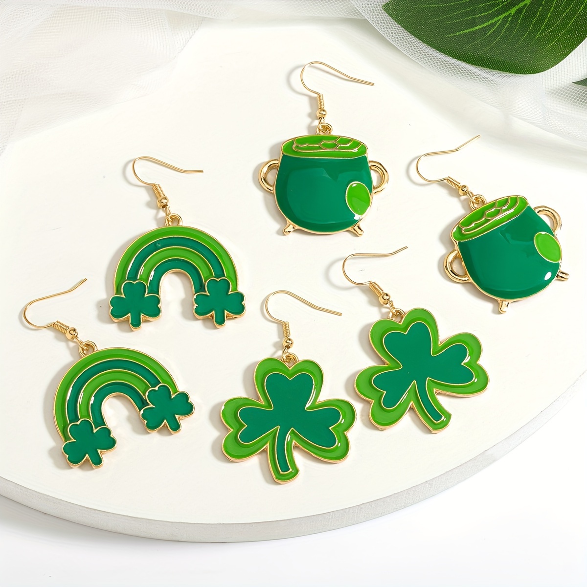 1pair St. Patrick'S Day Acrylic Shamrock & Beer Festival Personality  Earrings