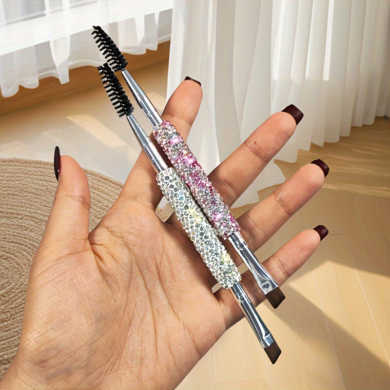 

Elegant 2-in-1 Eyebrow & Eyeliner Brush With Sparkling Handle - Hypoallergenic Soft Nylon , Compact & Portable, In White Or Pink Diamonds