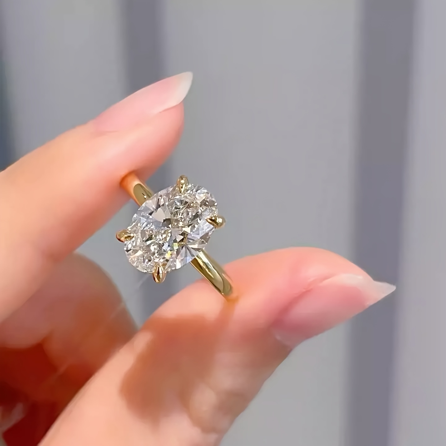 Women's Moissanite Oval Ring, 1/2/3 Carat Stunning Gift