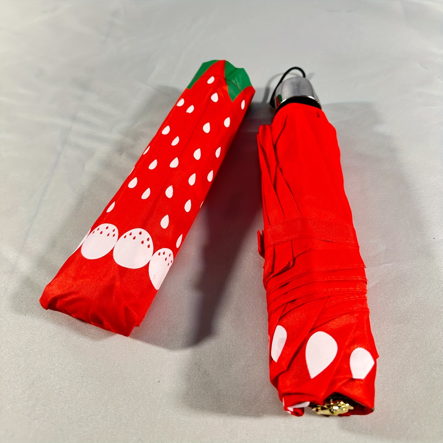 

Manual Strawberry Umbrella, Casual Versatile Multi Functional For Outdoor Travel