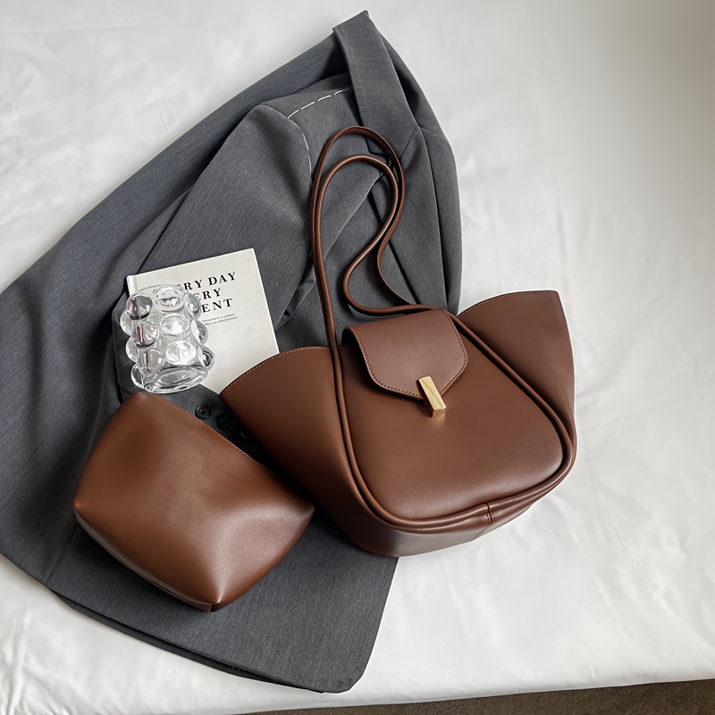 Simple And Stylish Women's Handbag With A Bag Design, Featuring A Metal Twist-lock Closure, Including , A Practical Everyday Commuter Bag | Shopping Bag | Shoulder Bag