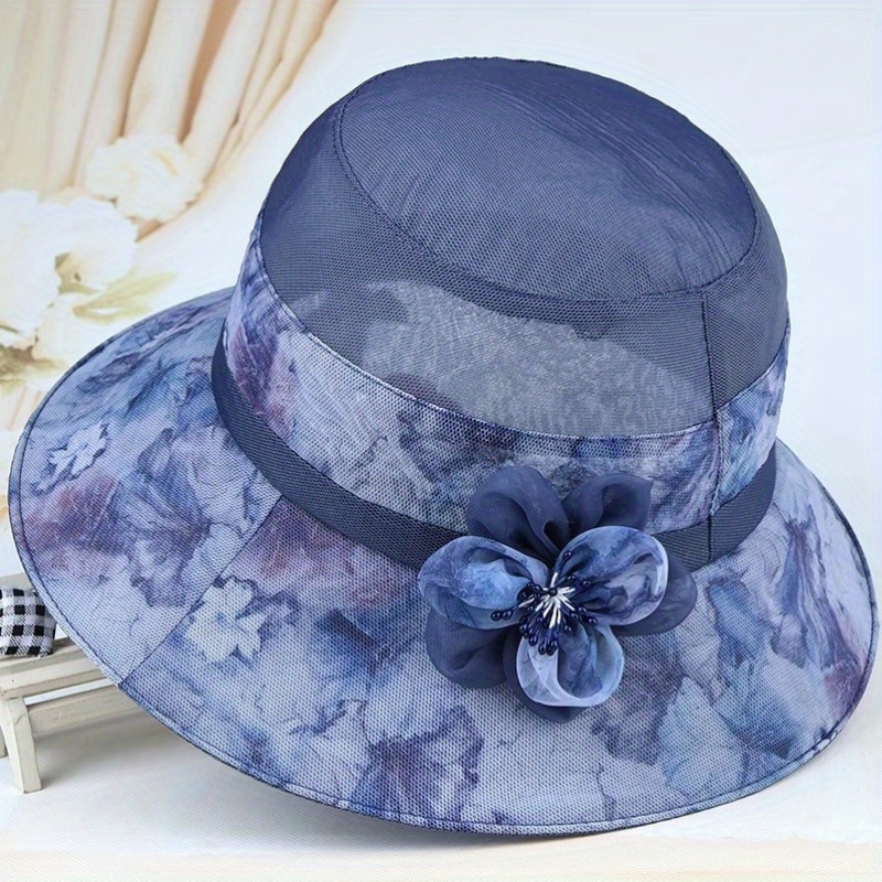 women display picture 3