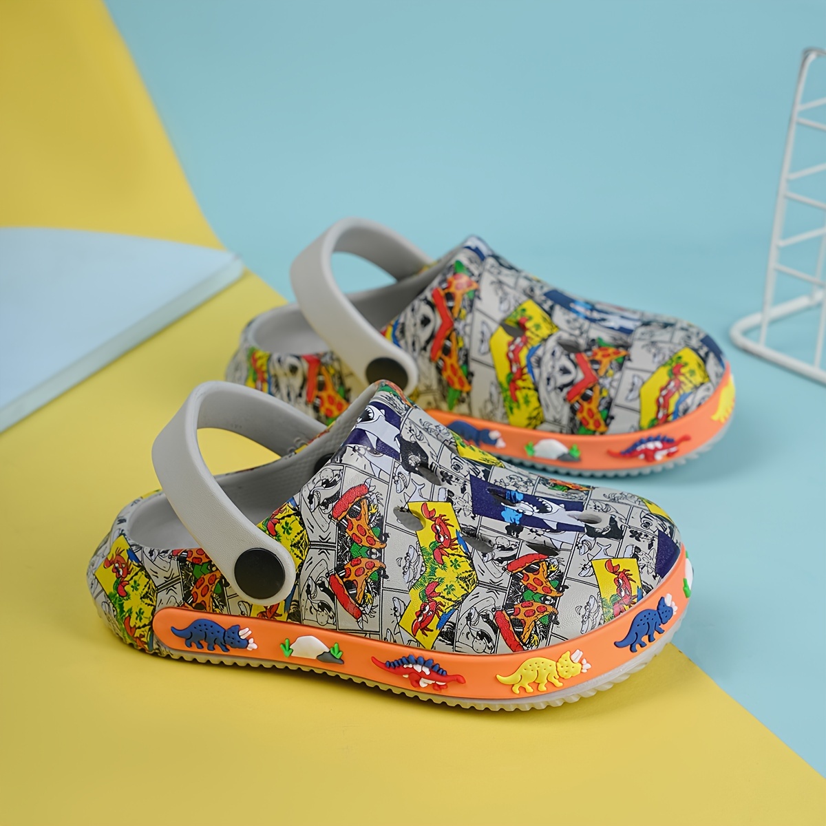 casual comfortable cartoon clogs for boys breathable lightweight clogs for summer details 4