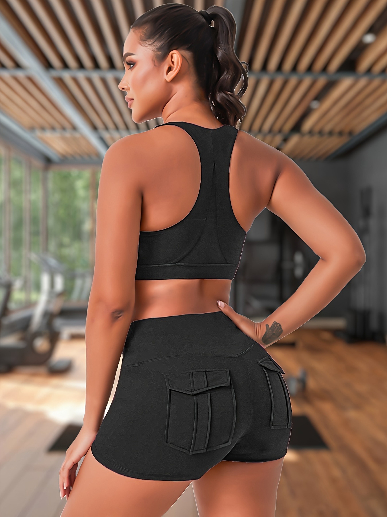 Womens Fitness Yoga Shorts Two Pockets Moisture Wicking High