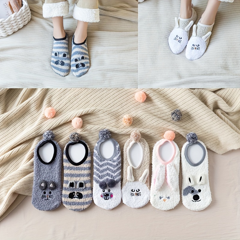 

3pcs Cozy Coral Fleece No-show Socks For Women - Cute Cartoon Animal Designs, Non-slip, Warm Socks