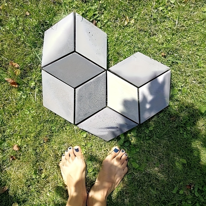 

Customizable Polyhedral Paving Mold - 44cm X 38cm X 4cm - Handmade Plastic Garden Paving Molds - Clay Mold For Diy Projects