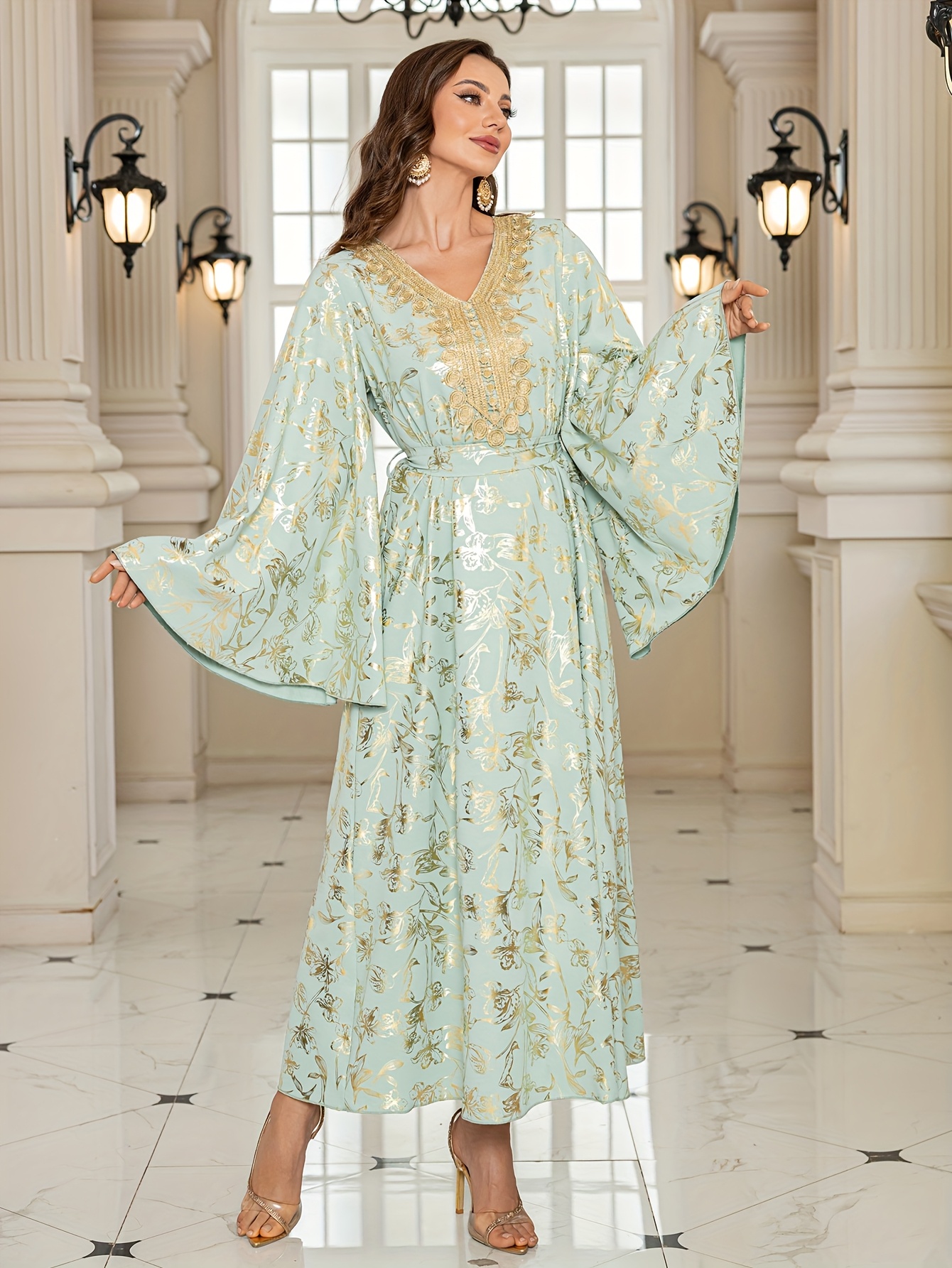 فستان أنيق مستوحى من الشرق الأوسط للنساء زهري ذهبي