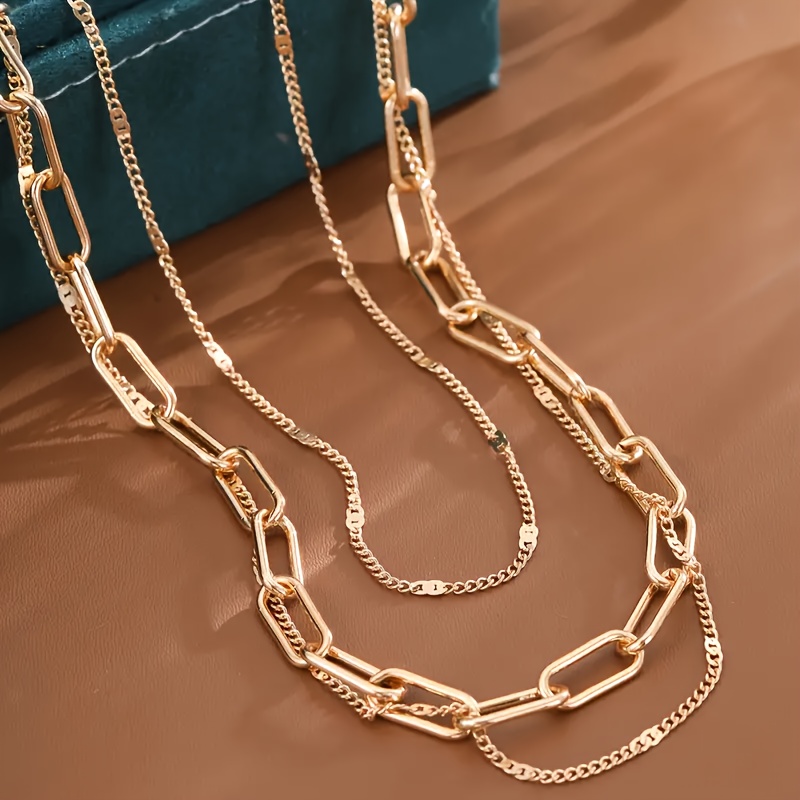 E-shop Elegante modische Damenmode aus goldenem Edelstahl für tägliche Casual-Partys, Bohemian-Stil Dreifach-Schicht Halskette
