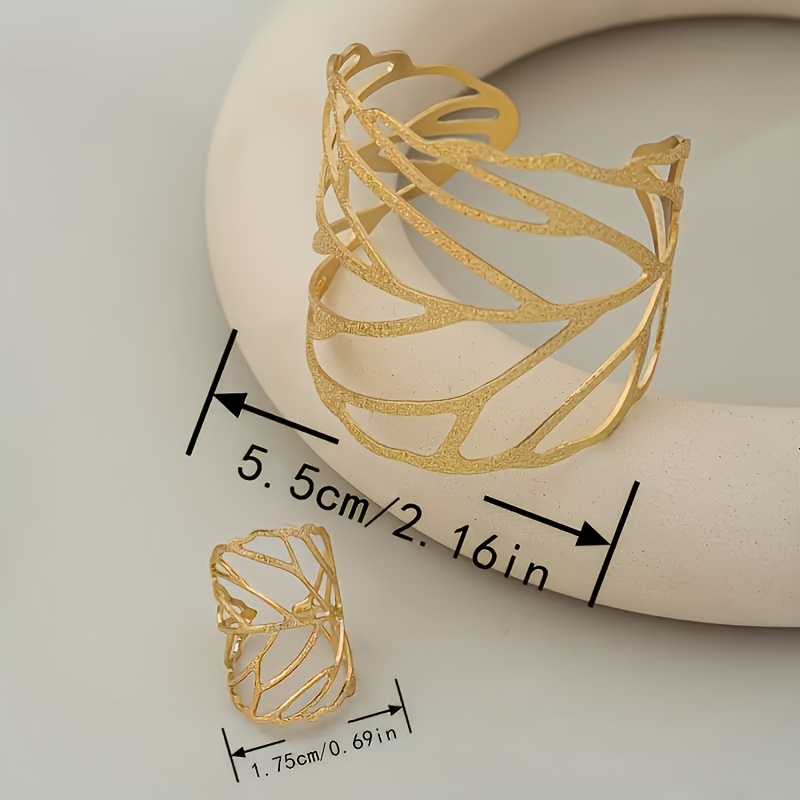Minimalist Leaf Cutout Bracelet & Ring Set