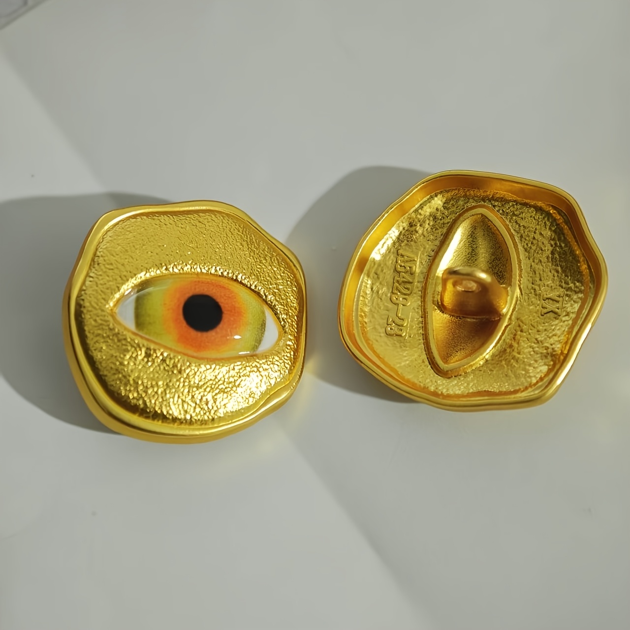 TEMU 5pcs Eye Shape Button Shaped Abstract Decorative Accessories Button Coat Coat Clothing Metal Buttons Fashion Personality Sense