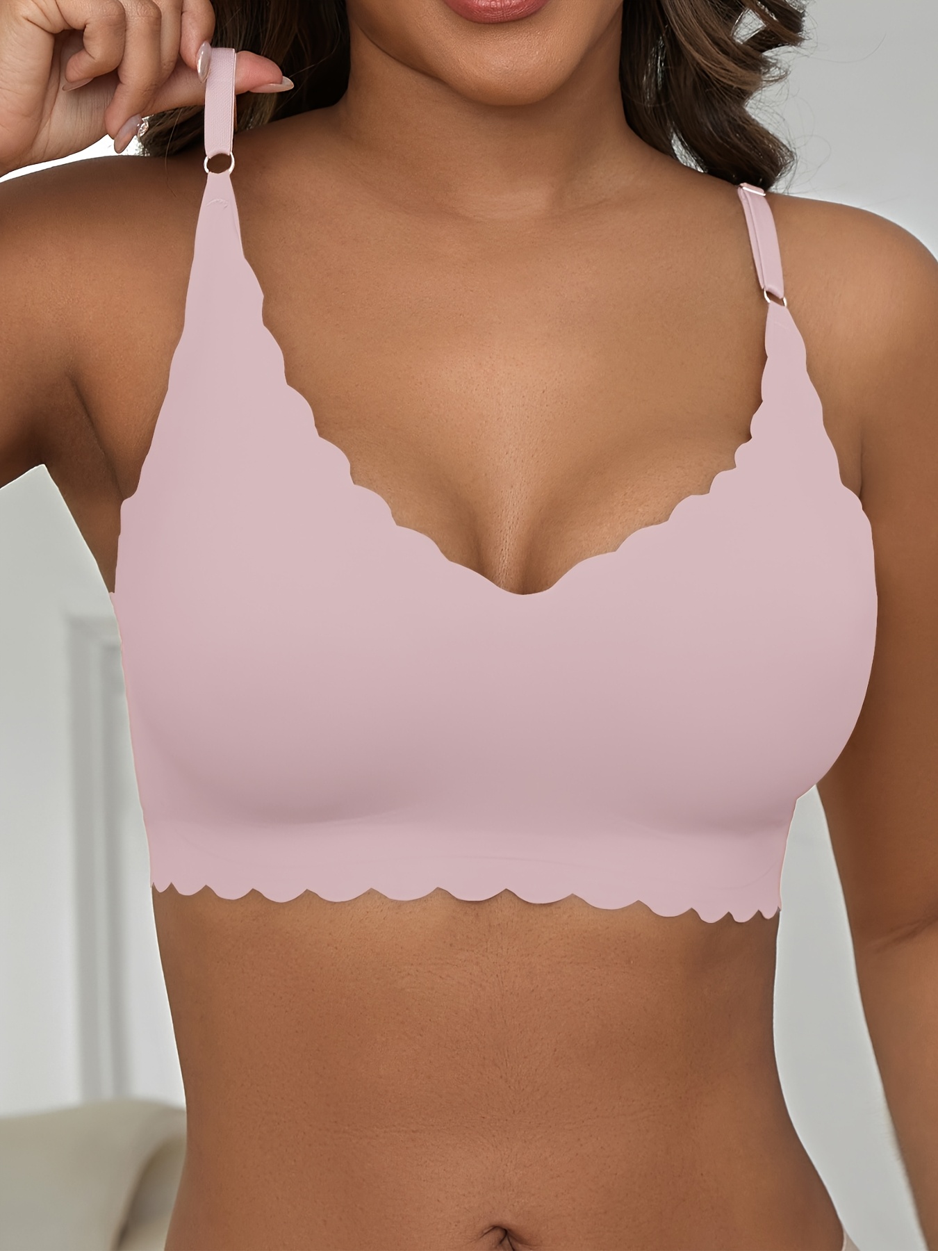 Plus size, seamless, no underwire, comfortable fit, high elasticity
