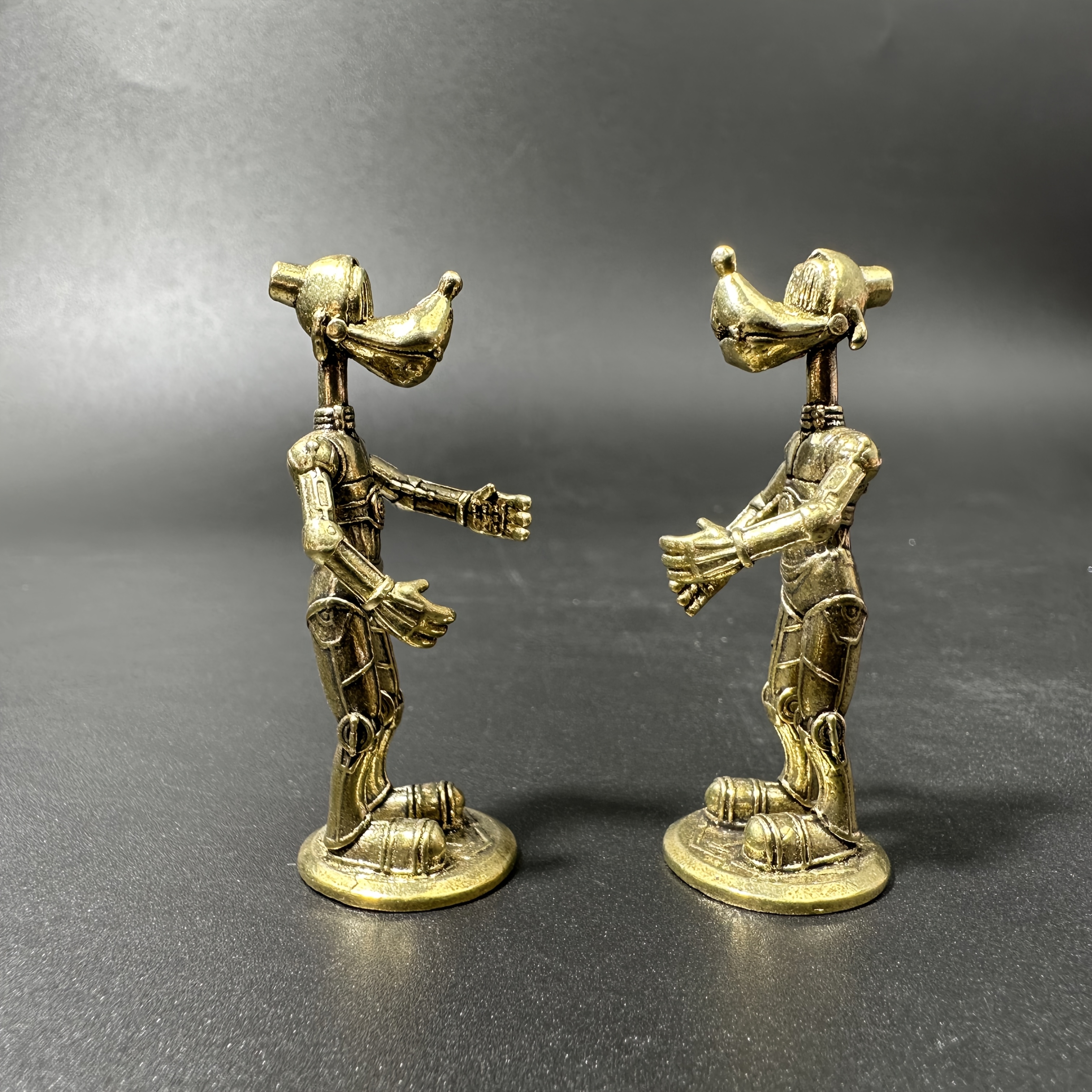 TEMU 1pc/2pcs Robot Ornament, Brass Doll Ornament, Desk Office Desk Ornament, Exquisite Small Gift Ornament
