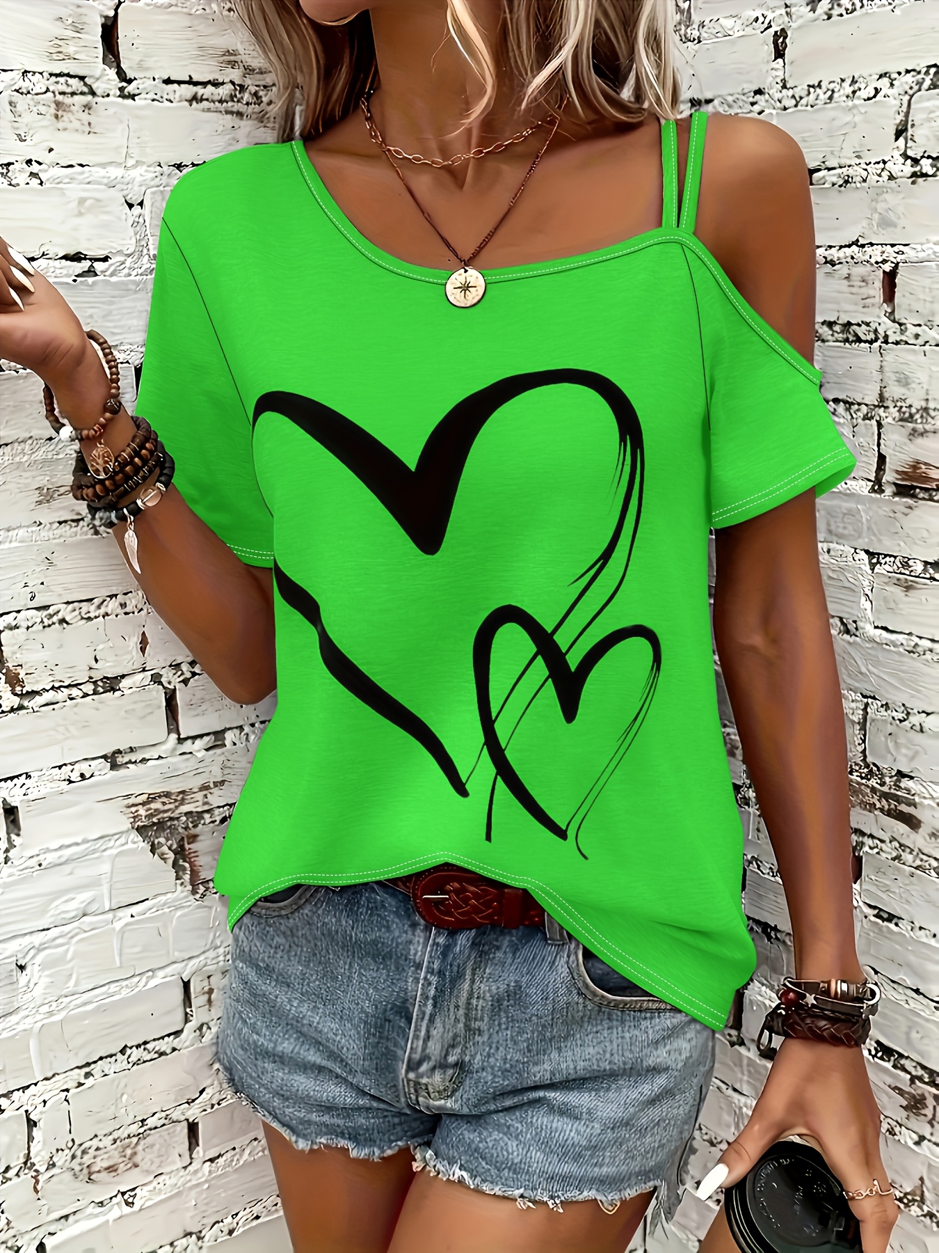 t-shirt mit schrägen schultern und herz-print, lässiges kurzarm-oberteil für frühling und sommer, damenbekleidung | Verpasse Auf Keinen Fall Diese   Angebote | Temu