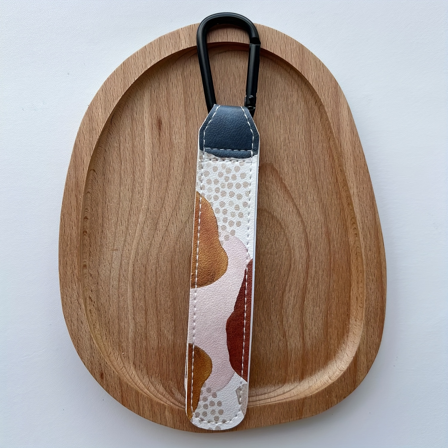 E-shop Kreative minimalistische Kinderwagenhaken, geeignet für Kinderwagen und Fahrzeuge, Clip-Haken, universelle Zubehörteile für Karts