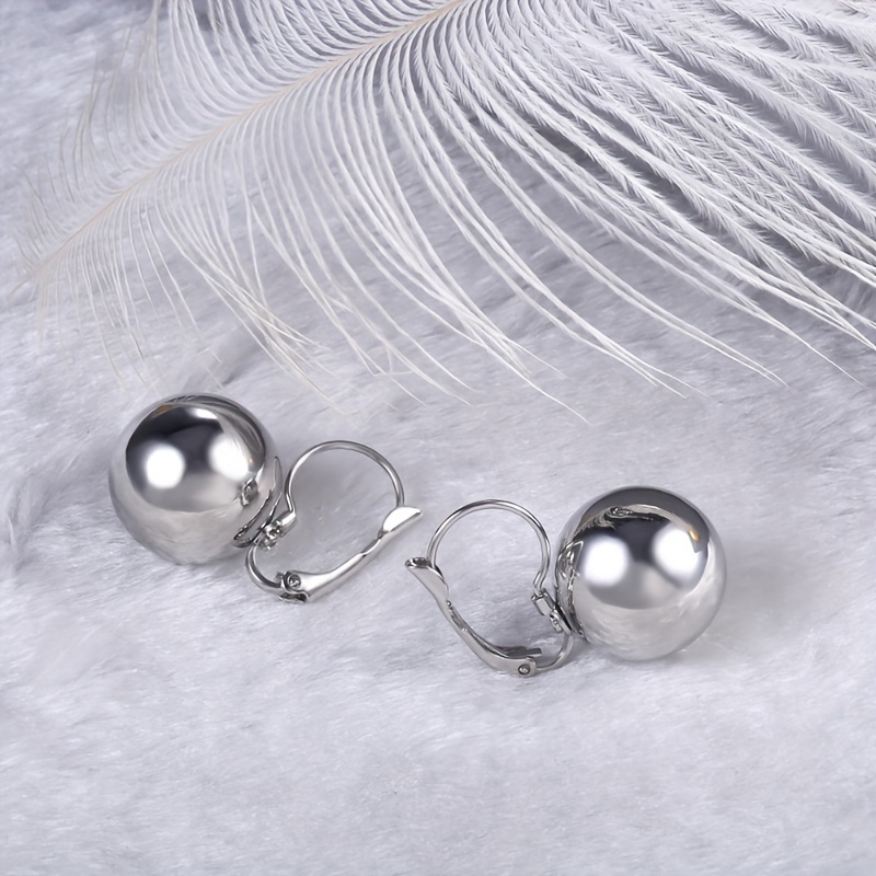 Copper Geometric Spherical Earrings Metallic Finish