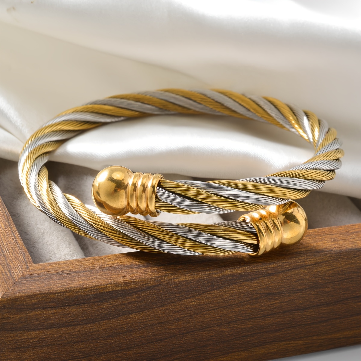 TEMU 1pc Hip-hop Vintage Golden And Silvery Twisted Graphic Design Stainless Steel Bracelet For Men And Women