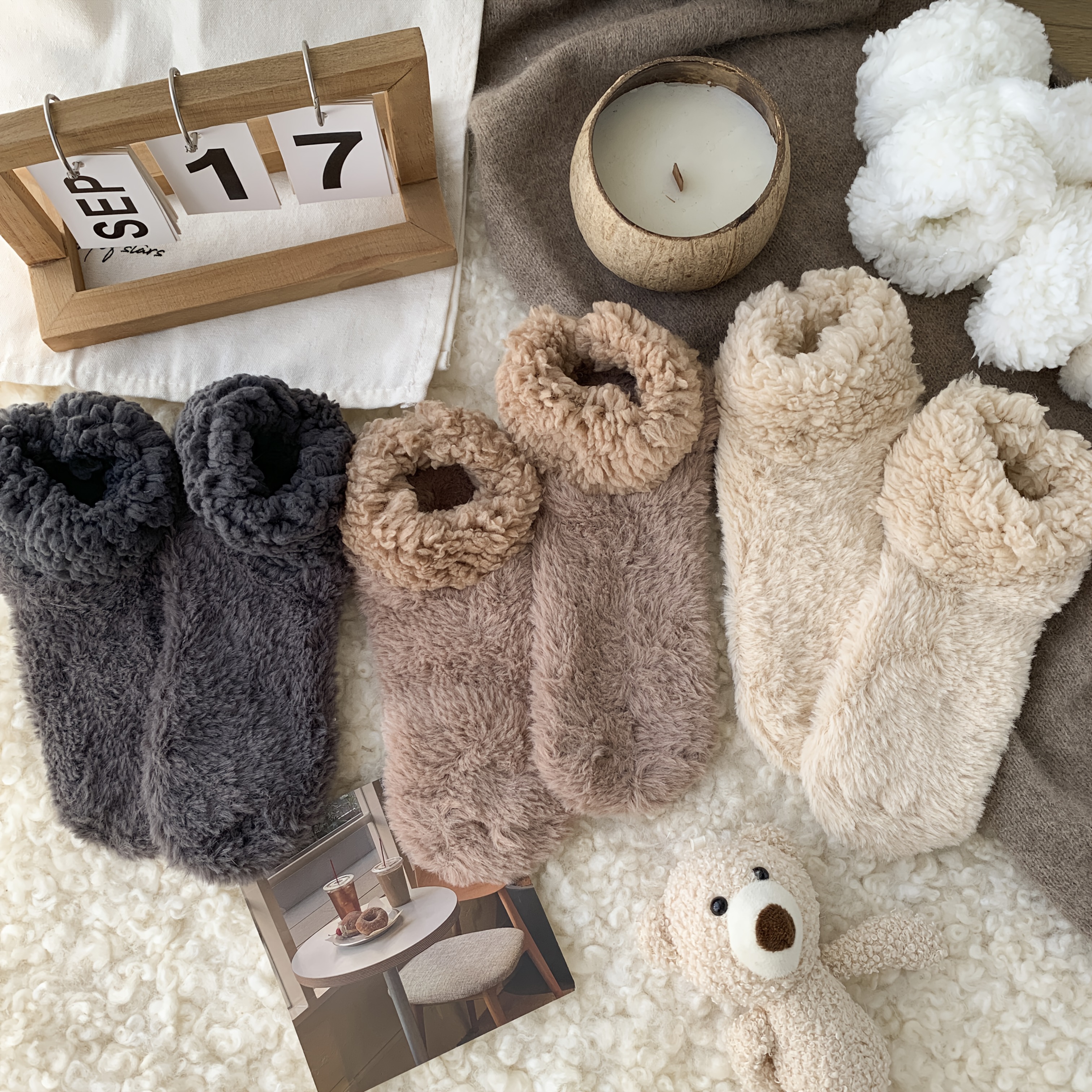 TEMU 3 Pairs Of Women's Thick Terry Socks And Shoes - Winter Thickened Warm Socks With Non-slip On Sole, Floor Socks For Home , Warm-footed Women's