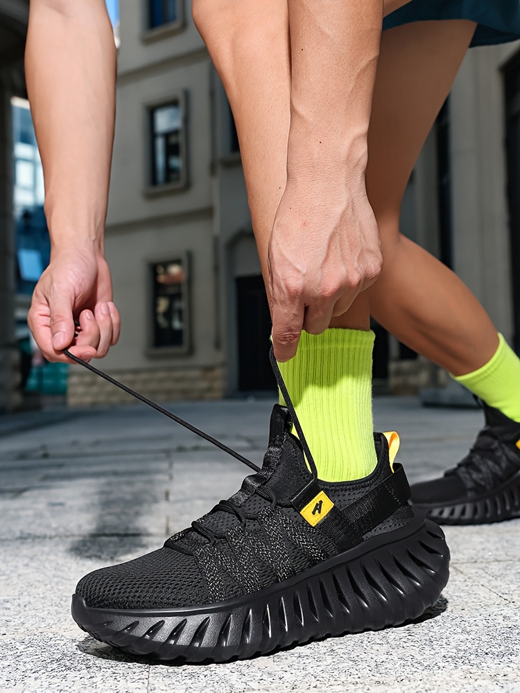 Men'S Cross-Country Sneakers Designed for Road Running, Featuring All-Terrain Grip Suitable for Fitness, Jogging, Hiking, And Outdoor Trail Running. These Shoes Are Slip-Resistant, Breathable, Lightweight