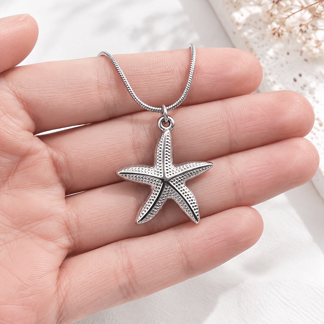 Women's 3D Starfish Outline Pendant Necklace
