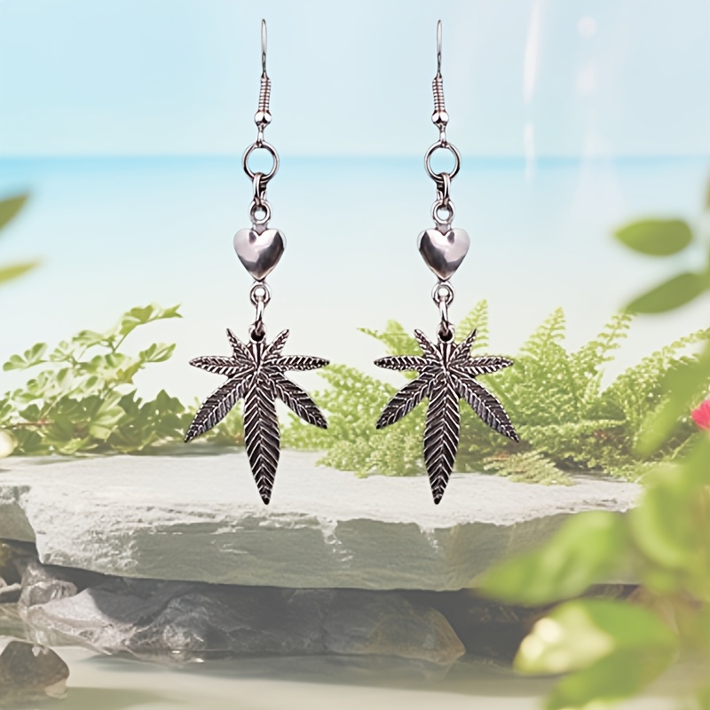 Women's Bohemian Heart Maple Leaf Pendant Earrings — Retro Style