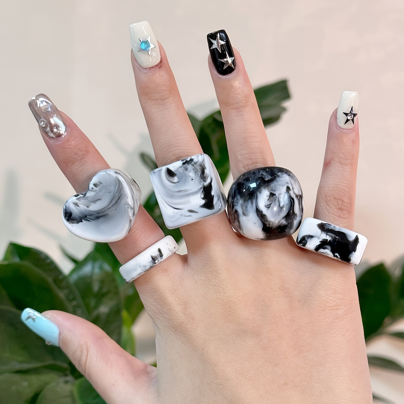 5pcs Resin Ring Set for Women Vintage Ink Pattern No Plating