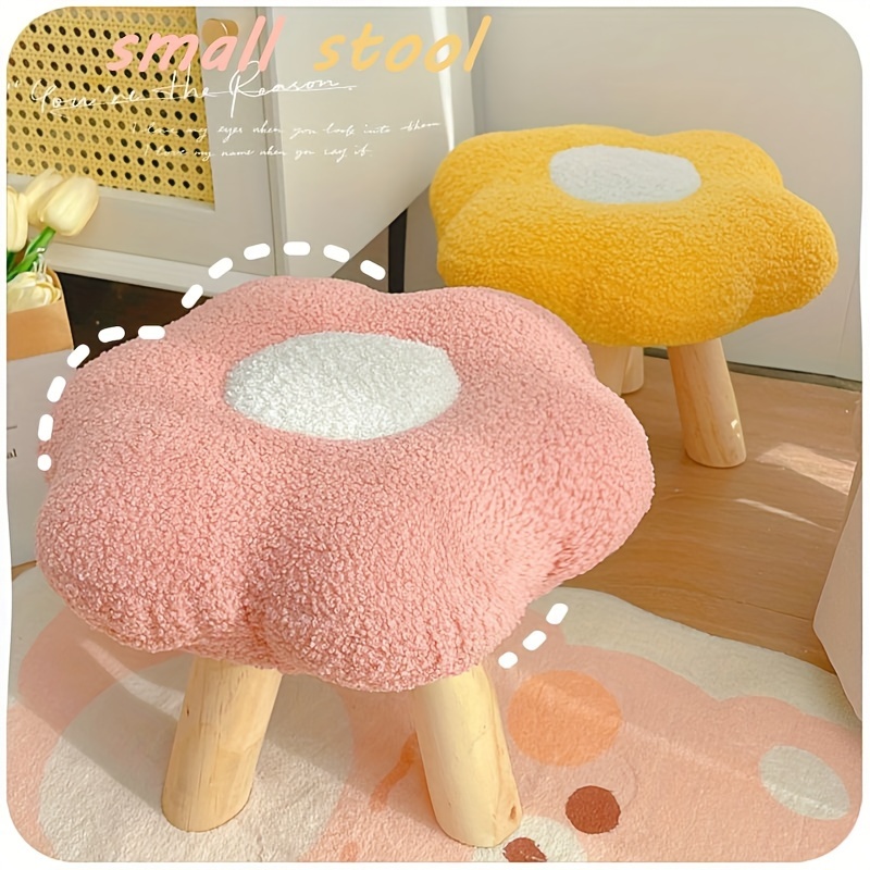 

Flower-shaped Log Step Stool For Office, Living Room, Bedroom, Dining Area - Sturdy Wooden Legs, Non-upholstered