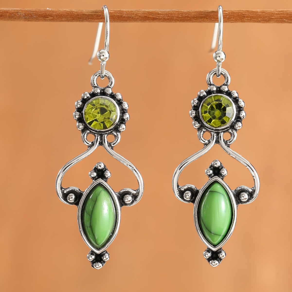 TEMU Bohemian Style Ancient Exotic Niche Daily All-match Vintage Jewelry Party Wear Old Metal Flower Wire Pendant Suitable For Gifting Men's Ear
