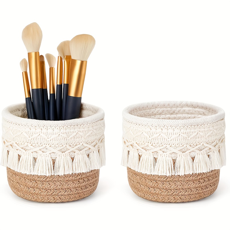 

1pc Handcrafted Basket With Tassel Detail - Hypoallergenic, Lightweight Desktop Organizer For Cosmetics, Pens & More - Natural & White Fiber,