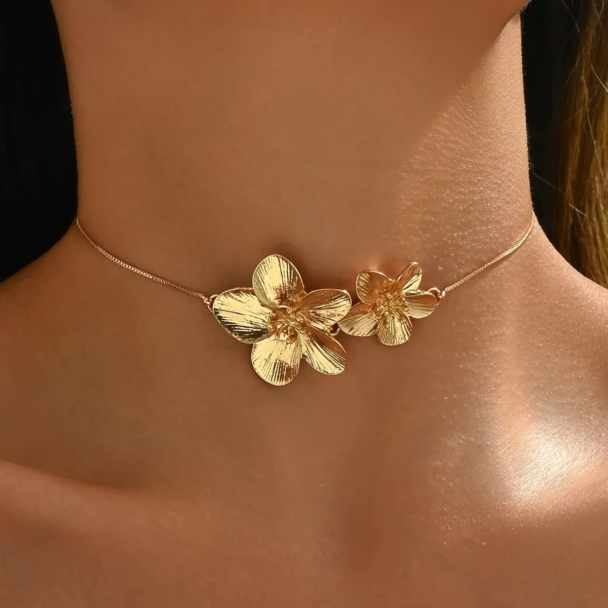 E-shop 1 Verstellbare Elegante Goldfarbene Blumenkette – Vintage-inspirierter Leichtgewichtschmuck für Damen, für den , Strandpartys, Ramadan-Geschenke