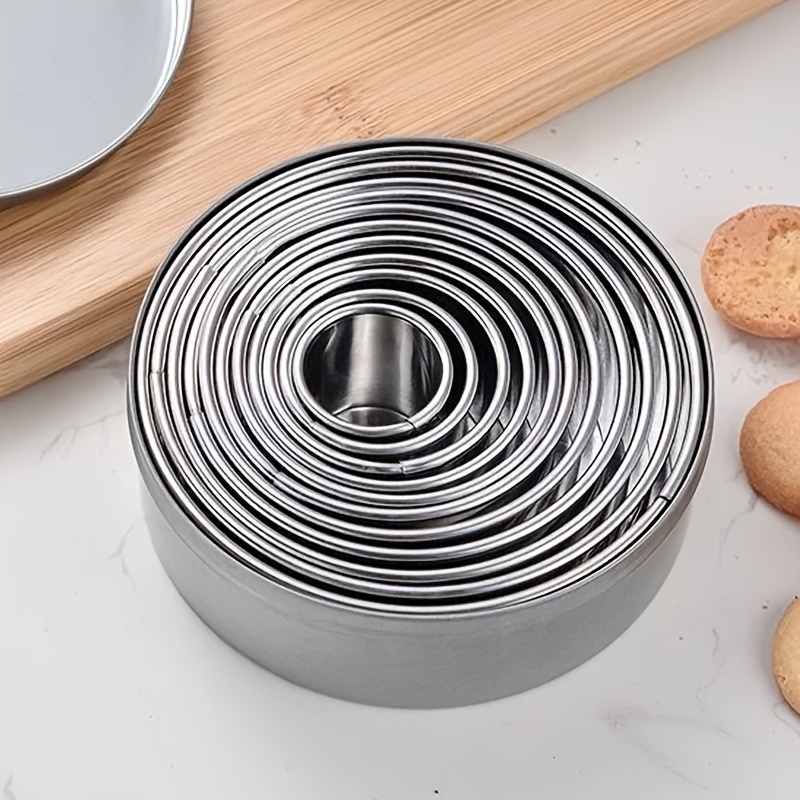 TEMU Stainless Steel Cake Mousse Ring Mold, Round Cutting Die, Baking Tool, 11pcs Set For Dumpling Skins And Desserts