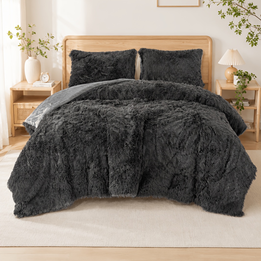 Image of 3pcs Light Luxury Dark Duvet Set Thickened Double Warm Long Plush Duvet (pillow Core Not Included)