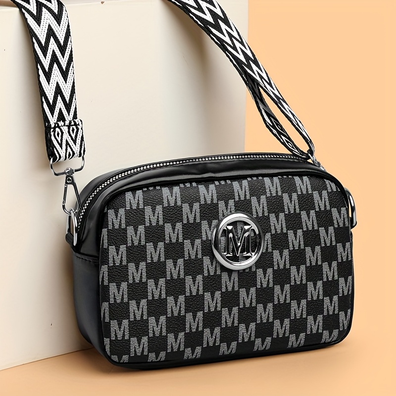 Simple And Classic Reading Glasses "m" Letter Women's Fashion Shoulder Bag With Adjustable Strap, Zipper Closure, For Daily - Commuter Bag | Coin Purse | Phone Pouch