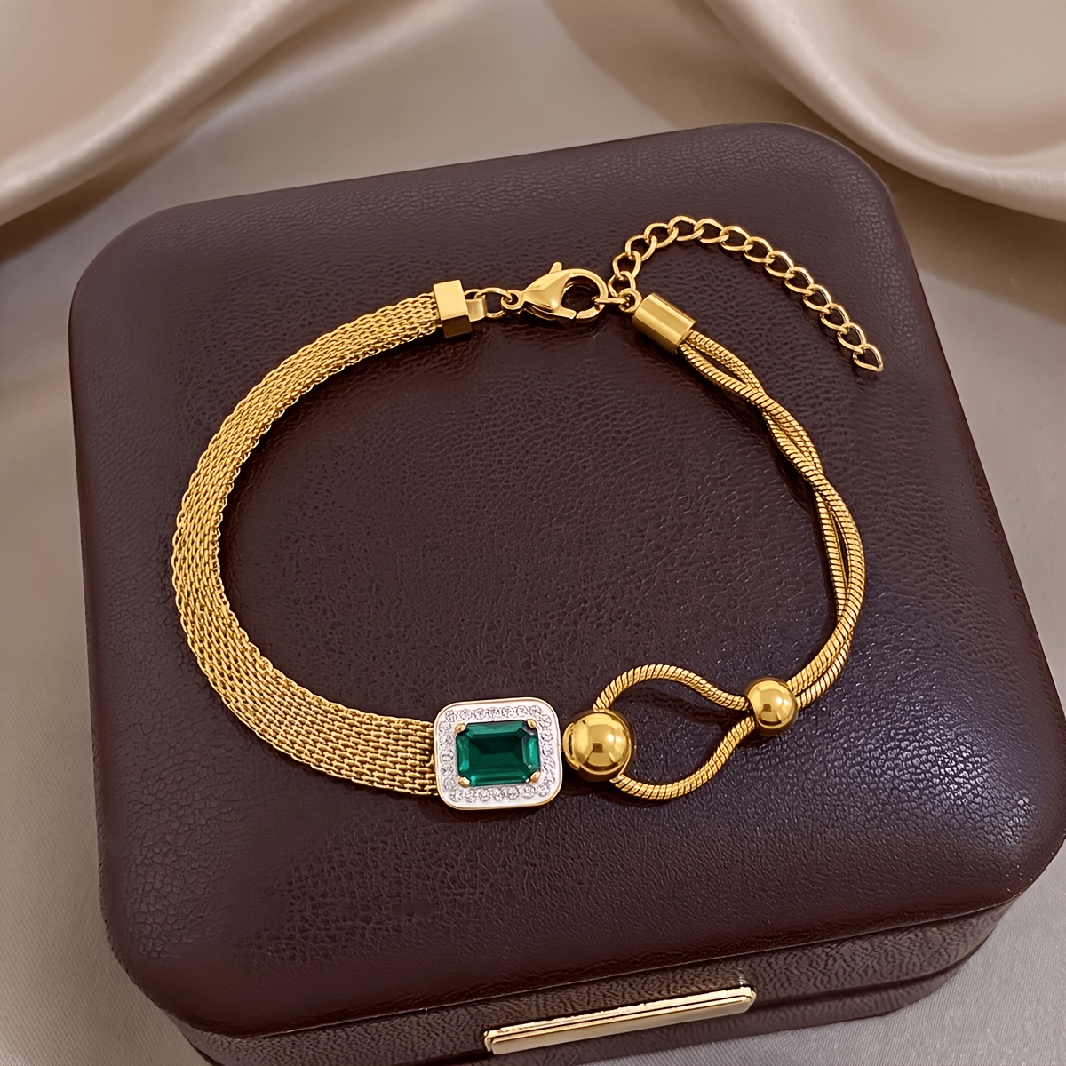2pcs Unisex 18K Golden-Plated Bracelet and Bangle Set