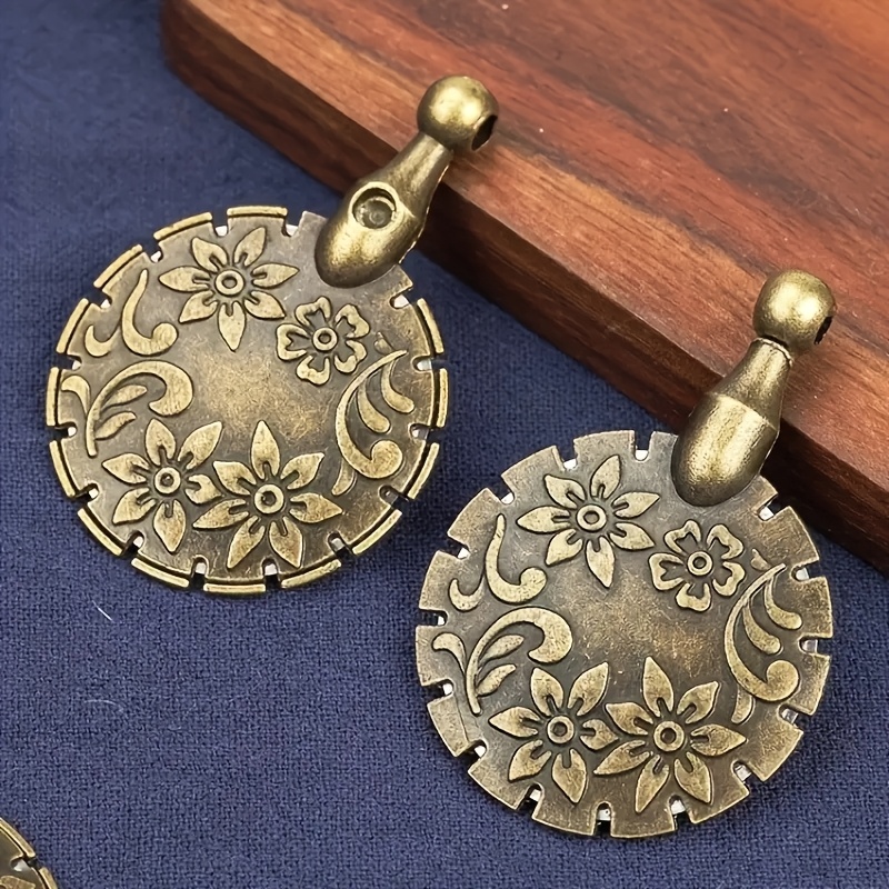 TEMU 1 pièce/2 pièces/3 pièces Ciseaux à enfiler à aiguille style pendentif à coupe vintage pour point de croix, outil de coupe et d'enfilage :
