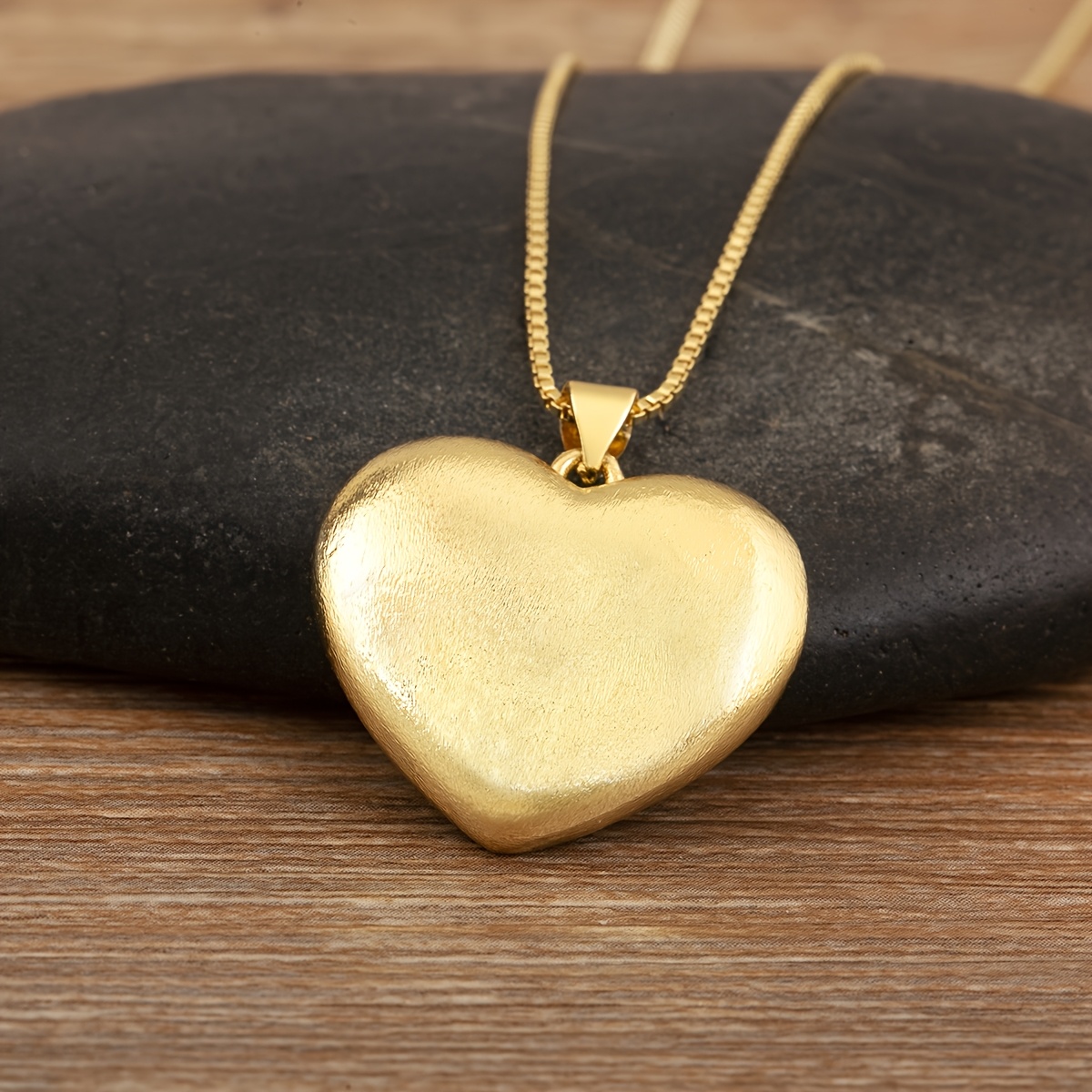 Women's 18K Plated Copper Minimalist Pendant Necklace
