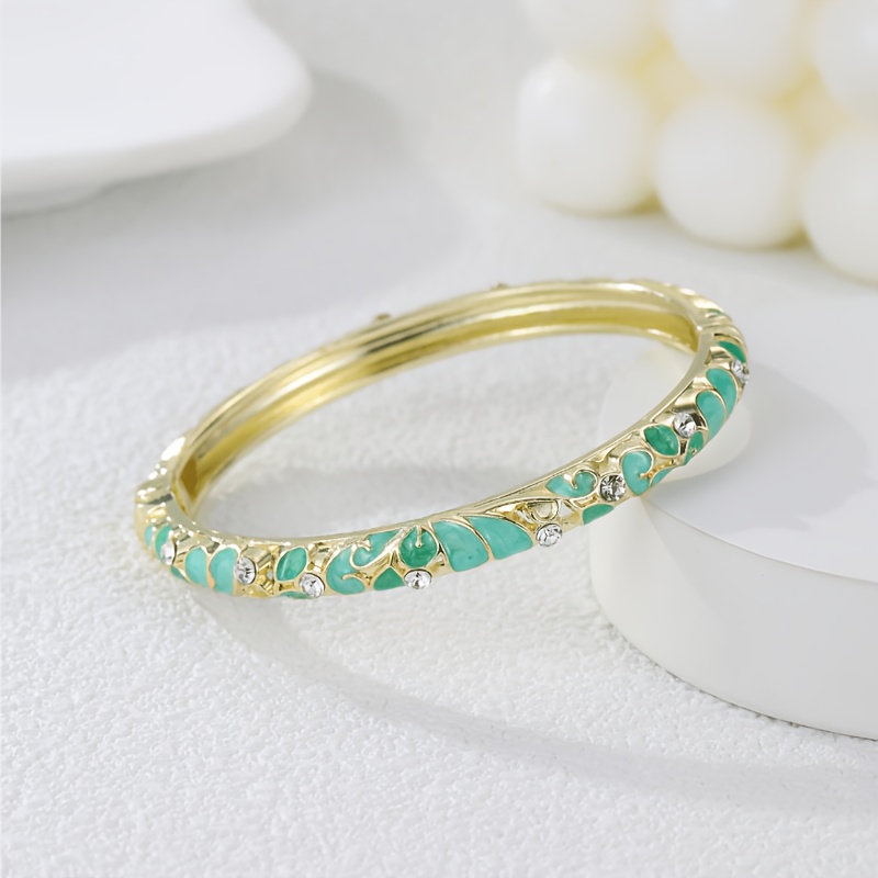 TEMU Bracelet rigide floral en émail pour femme, 1 pièce - Bijou avec d'avril, cadeau adapté au port , accessoire floral non métallique pour femme,