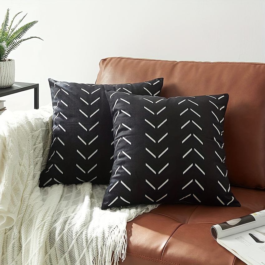 Black decorative pillows discount