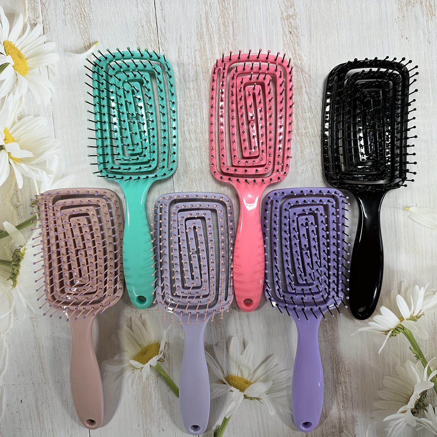 

1pcs Hair Brush Hollow Out Detangling Hair Comb Fluffy Hair Styling Comb For Wet Or Dry Hair