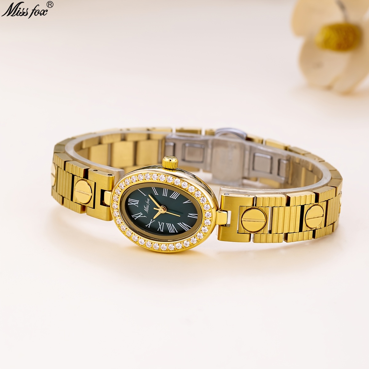 MISSFOX Elegant Women's Zirconia-Embedded Oval Dial Watch