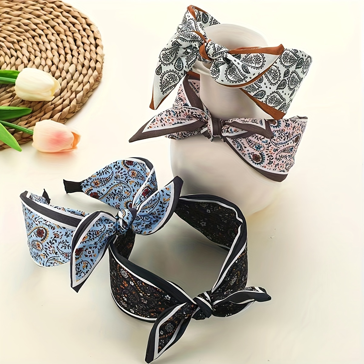 

Elegant Fabric Headbands With Paisley Pattern Bow – Bohemian Style Hairbands, Single Piece Dress-up Hair Accessories, Fashionable Wide-side Rabbit Ear Design