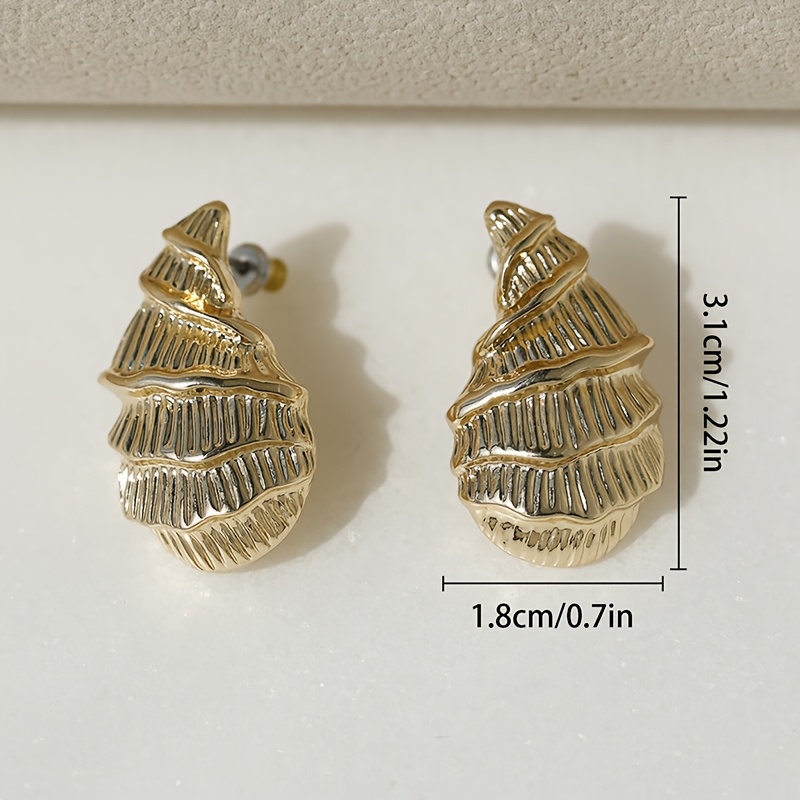Seashell-Shaped Fashion Earrings